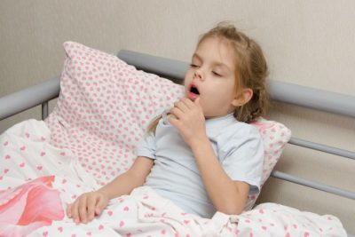 Длительный кашель у детей. Лающий сухой кашель - симптом ларингита. Как вылечить длительный сухой кашель у ребенка